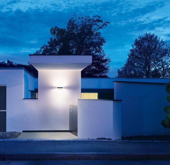 Leroymerlin Applique LED moderno da esterno L 810 grigio con sensore crepuscolare dimmerabile STEINEL IP44