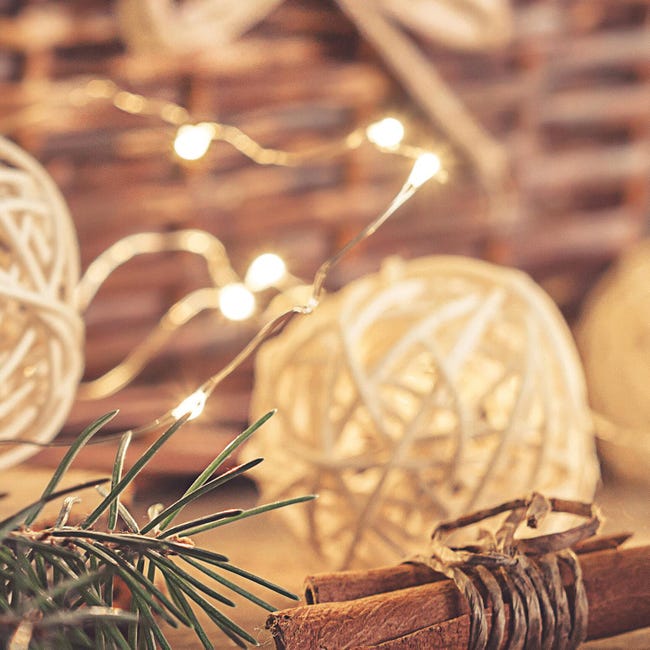 Leroymerlin Catena Luminosa 10 Lampadine LED Bianco Caldo 1 M