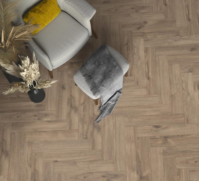 Leroymerlin Pavimento laminato ARTENS SPINA pordoi marrone Sp 8mm