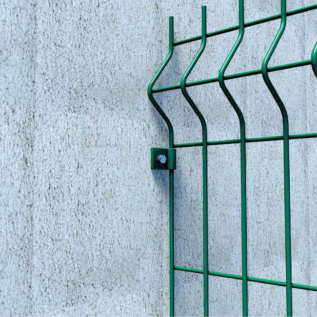 Leroymerlin Piastra Di Montaggio In ACCIAIO FERRO BULLONI Medium 10 Pz Quadrato H 1 Cm X L 3 2 Cm X L 3 2 Cm Verde