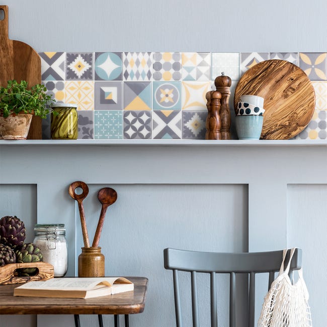 Leroymerlin Piastrella adesiva Vintage Cadiz SMART TILES grigio e giallo e verde acqua 23 x 23 cm spessore 1.8 mm confezione da 4 pezzi