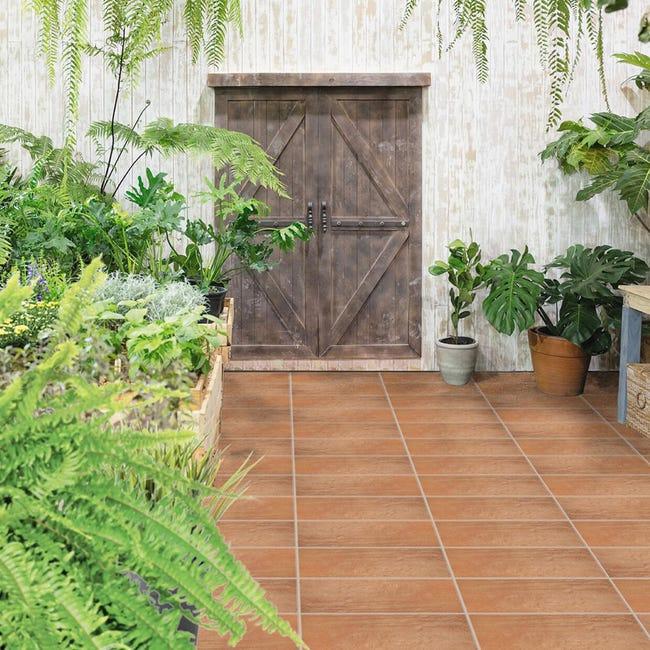 Leroymerlin Piastrella da pavimento e rivestimento interno ed esterno Capri in gres porcellanato opaco marrone 30.7 x 15.35cm Sp. 8.5 mm traffico intenso (pei 4/5) R10