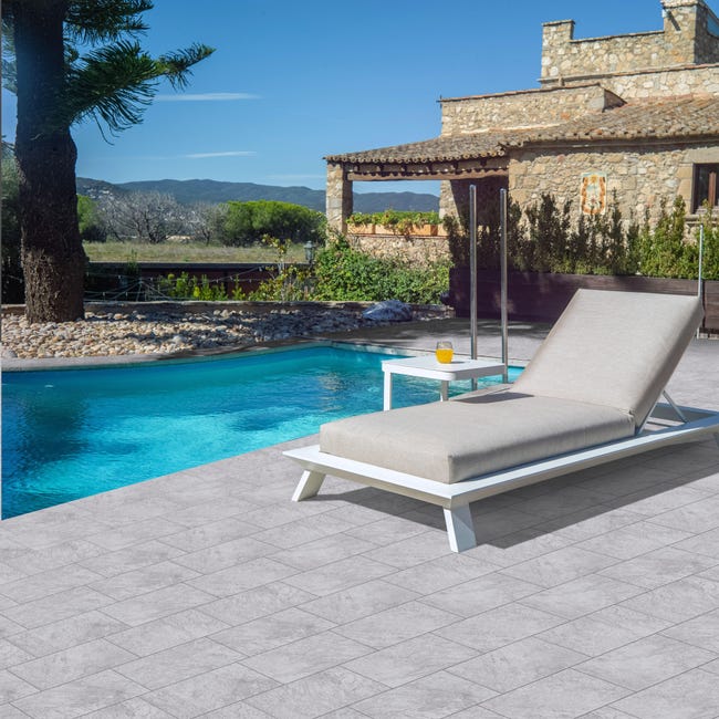 Leroymerlin Piastrella da pavimento esterno Ventasso in gres porcellanato grigio 40 x 20cm Sp. 7.4 mm traffico medio forte (pei 3/5) R10