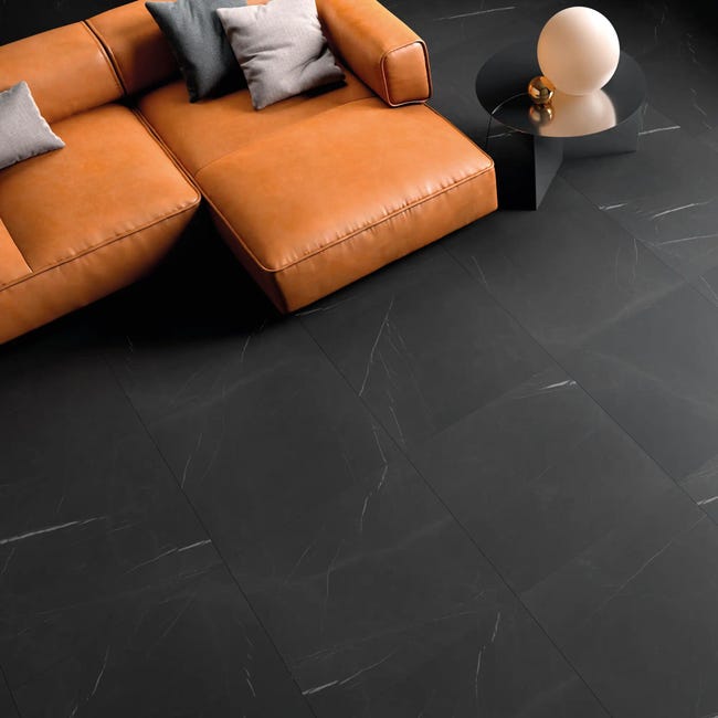 Leroymerlin Piastrella Da Pavimento Interno Rettificato Murano In Gres Porcellanato Opaco Nero 60 X 60cm Sp. 9 Mm Traffico Intenso (pei 4/5) R9