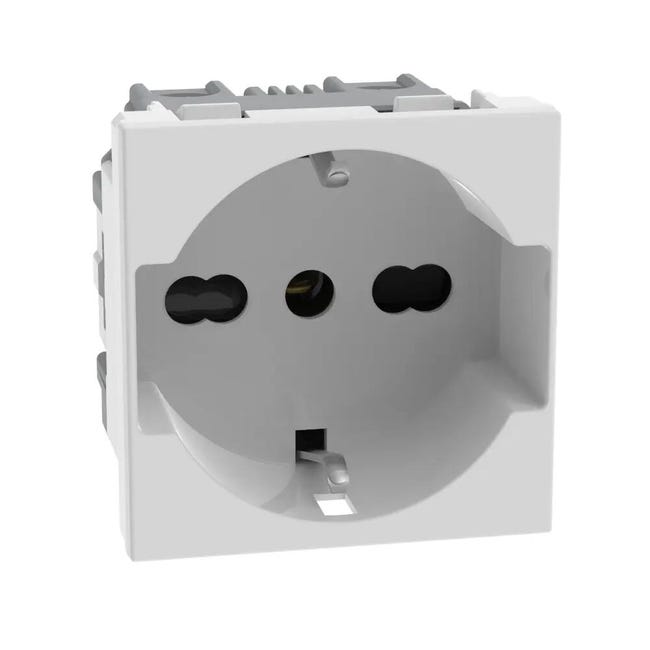 Leroymerlin Presa di alimentazione MatixGO BTICINO colore bianco