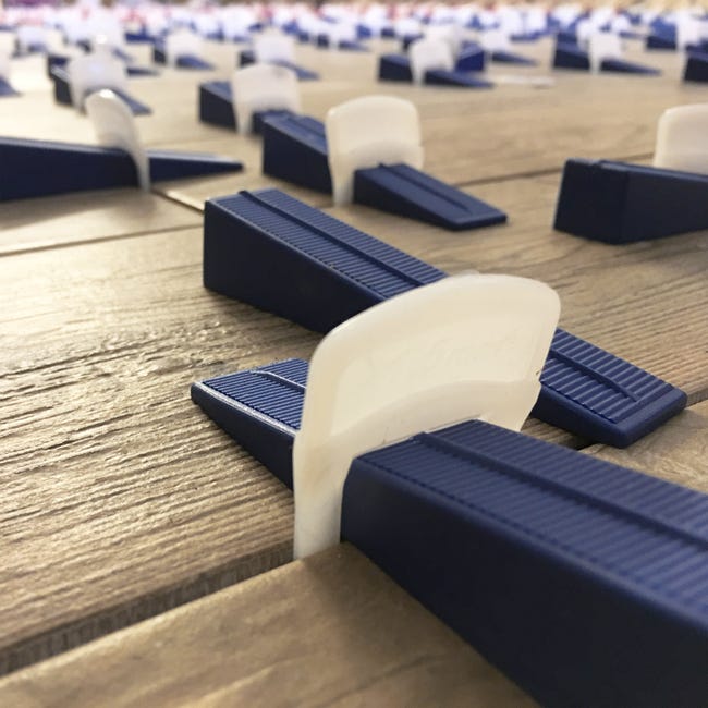 Leroymerlin Sistema Livellante Per Piastrelle A Dritto Sp 3 Mm. Confezione Da 100 Pezzi