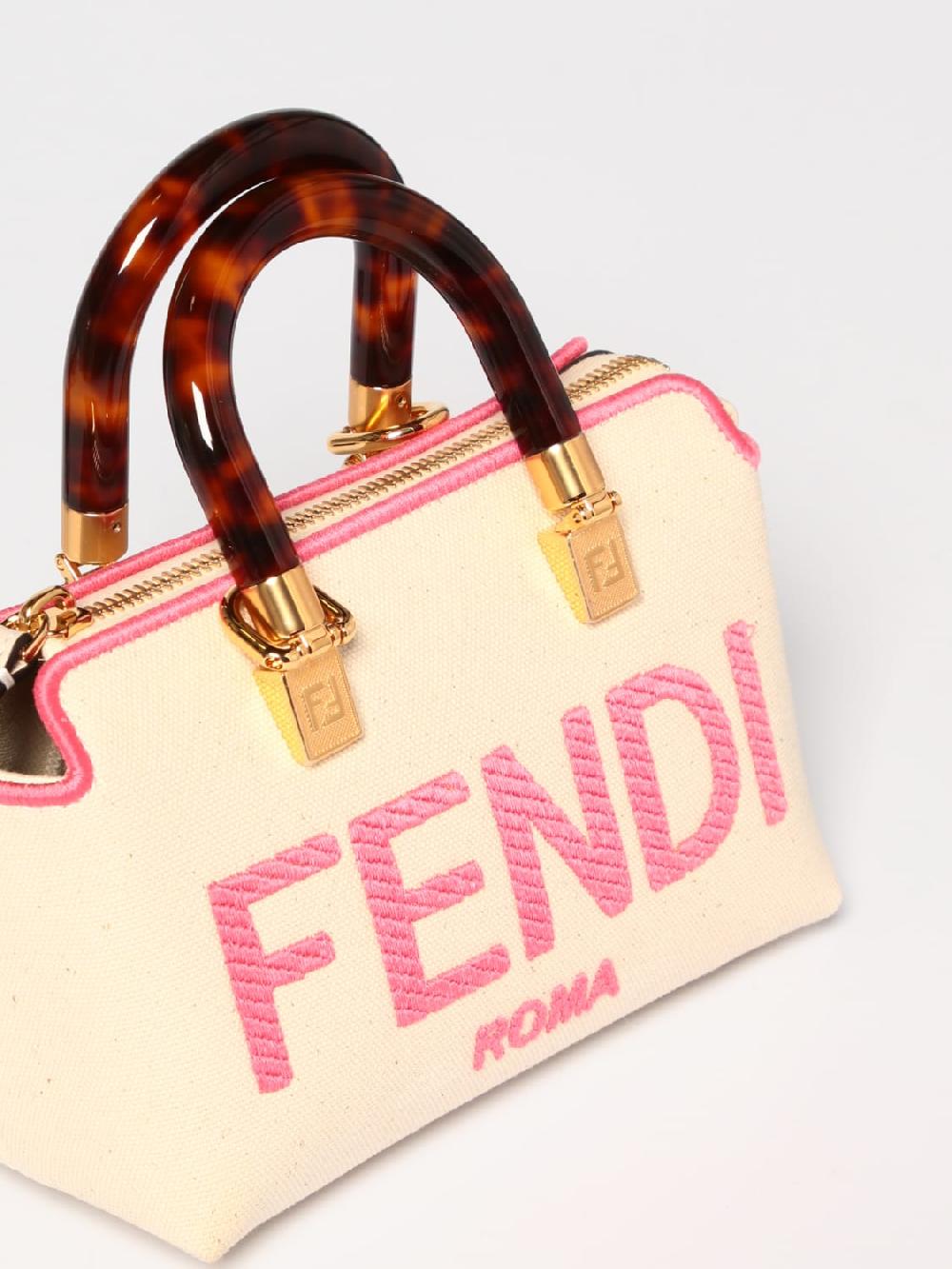 Giglio Borsa Mini By The Way Fendi In Canvas Con Logo Ricamato