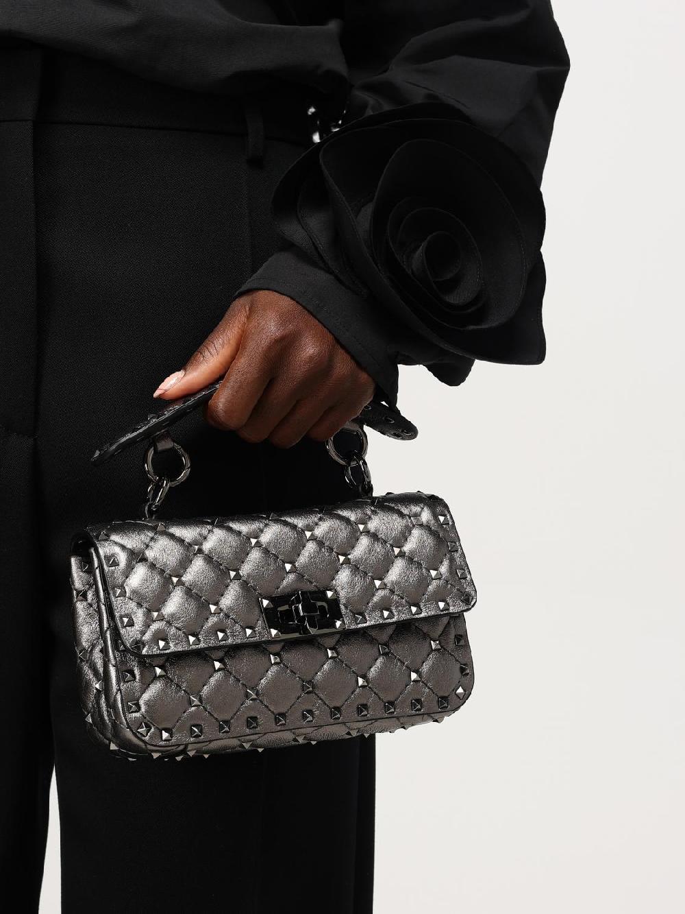 Giglio Borsa Rockstud Spike Valentino Garavani In Nappa Laminata Matelassè