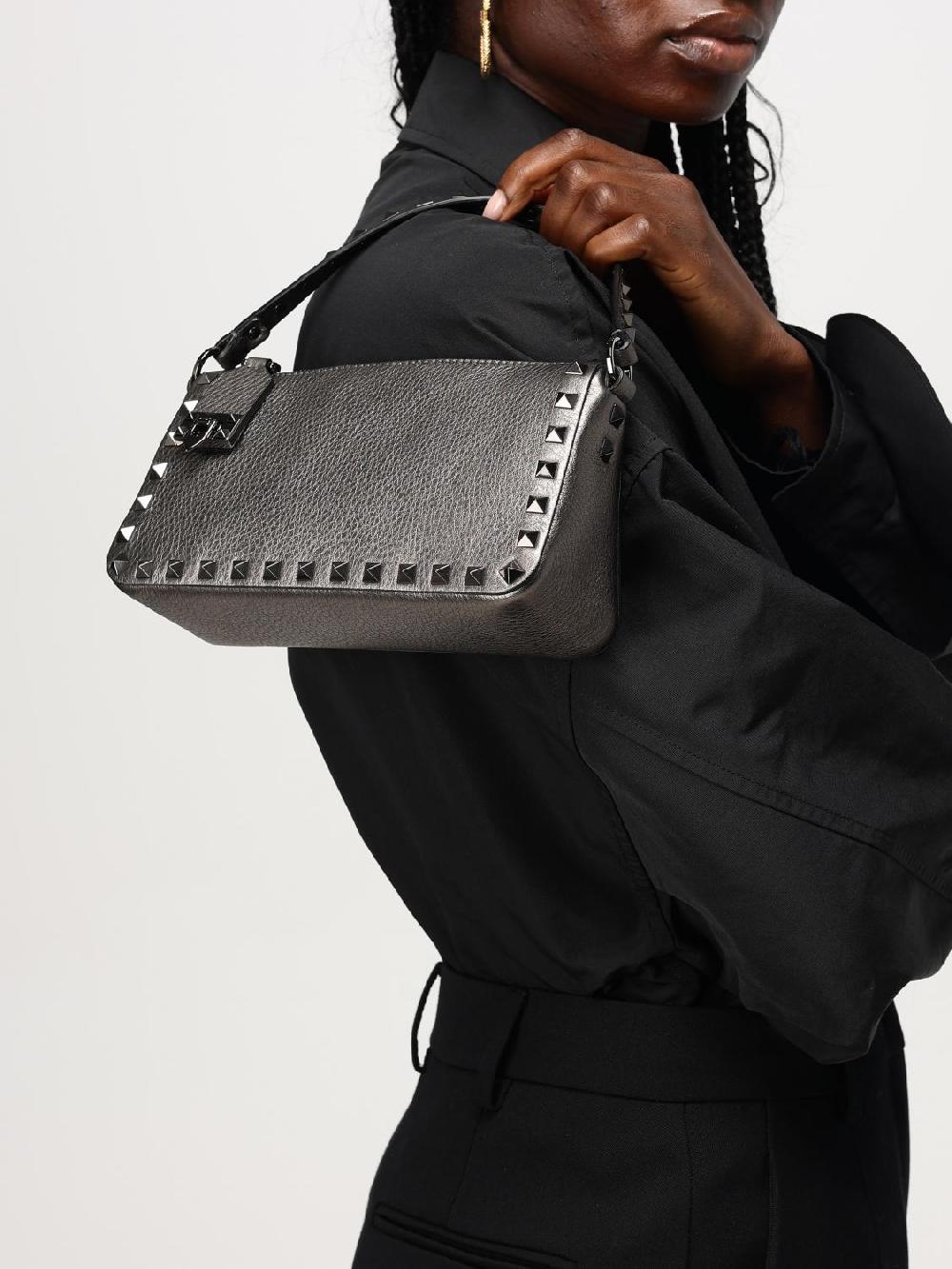 Giglio Borsa Rockstud Valentino Garavani In Nappa A Grana Laminata