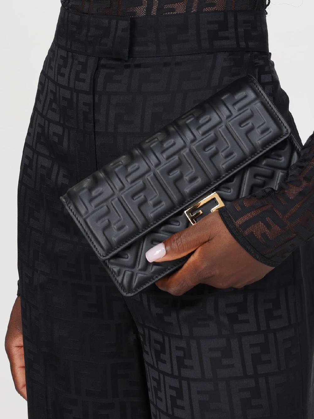 Giglio Borsa Wallet Fendi In Nappa Con Monogram FF All Over