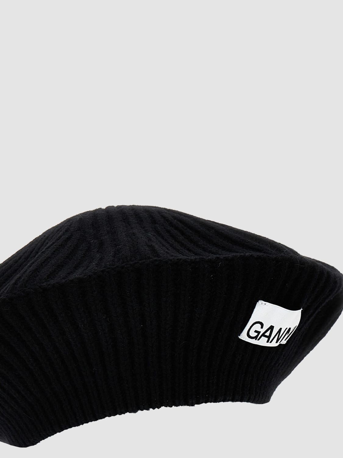 Giglio Cappello A Basca Ganni In Misto Lana A Coste