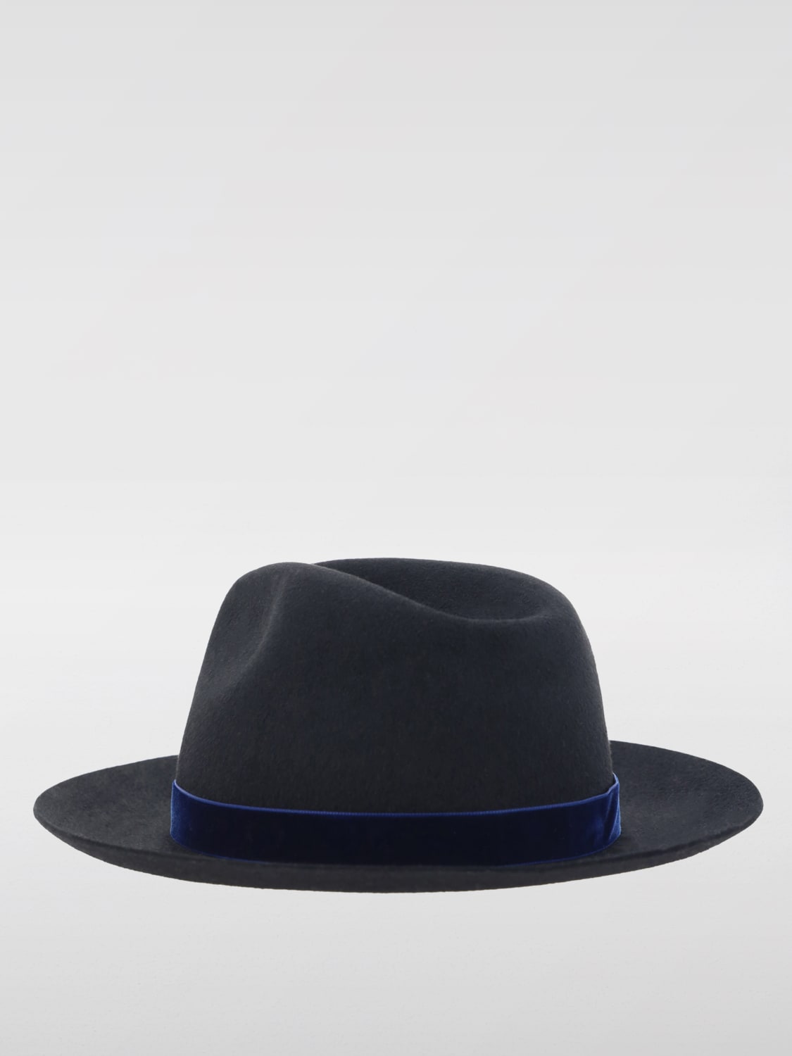 Giglio Cappello Giorgio Armani In Feltro Di Lana Con Fettuccia Di Velluto
