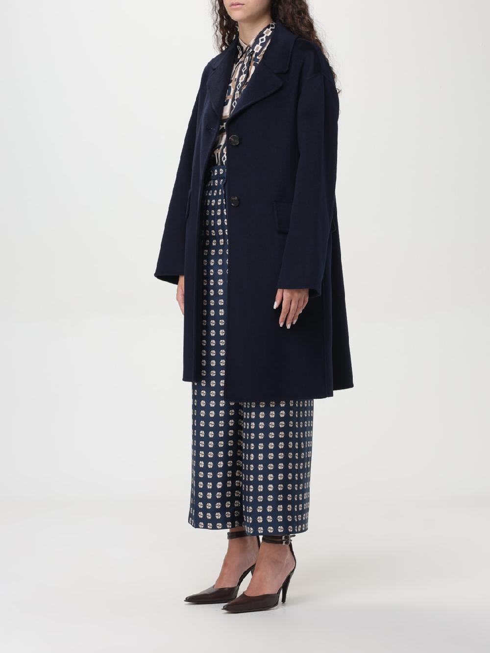 Giglio Cappotto A Monopetto 's Max Mara In Lana Vergine