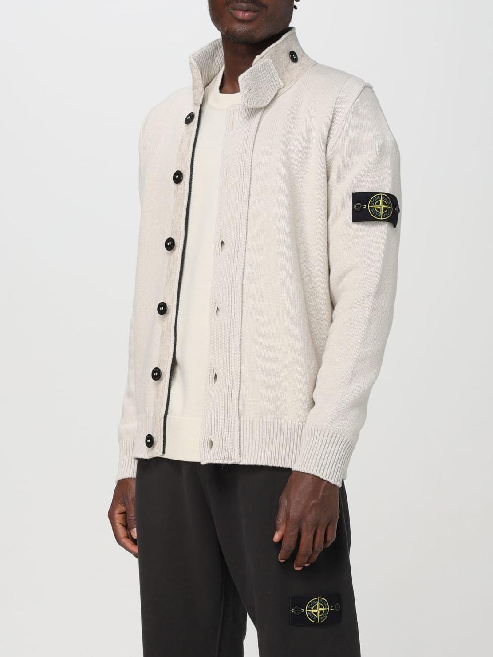 Giglio Cardigan In Misto Lana Con Bottoni Stone Island