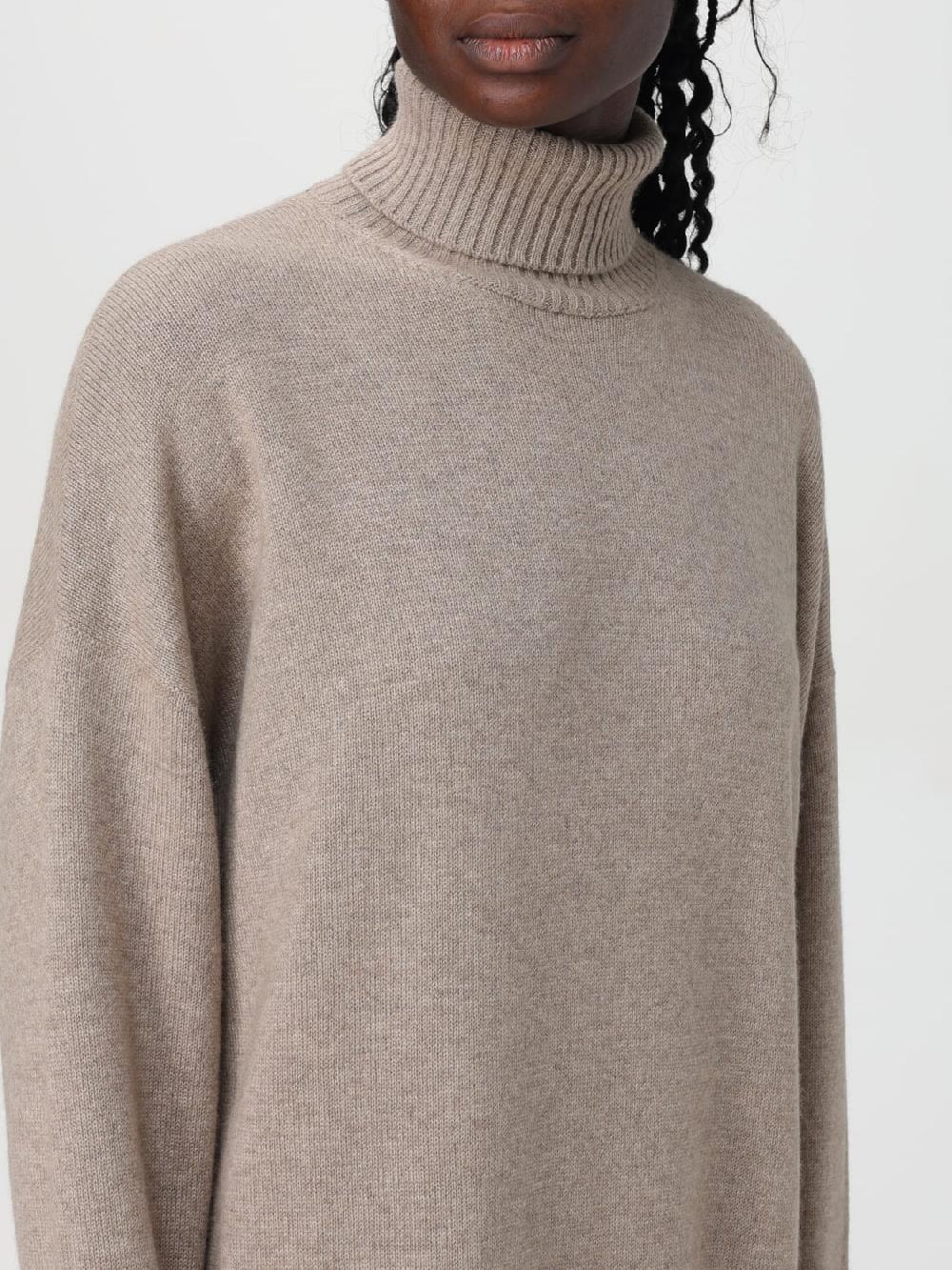 Giglio Abito A Dolcevita Brunello Cucinelli