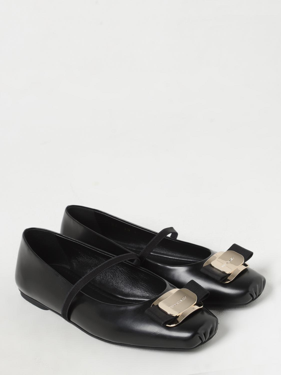 Giglio Ballerina New Vara Ferragamo In Pelle