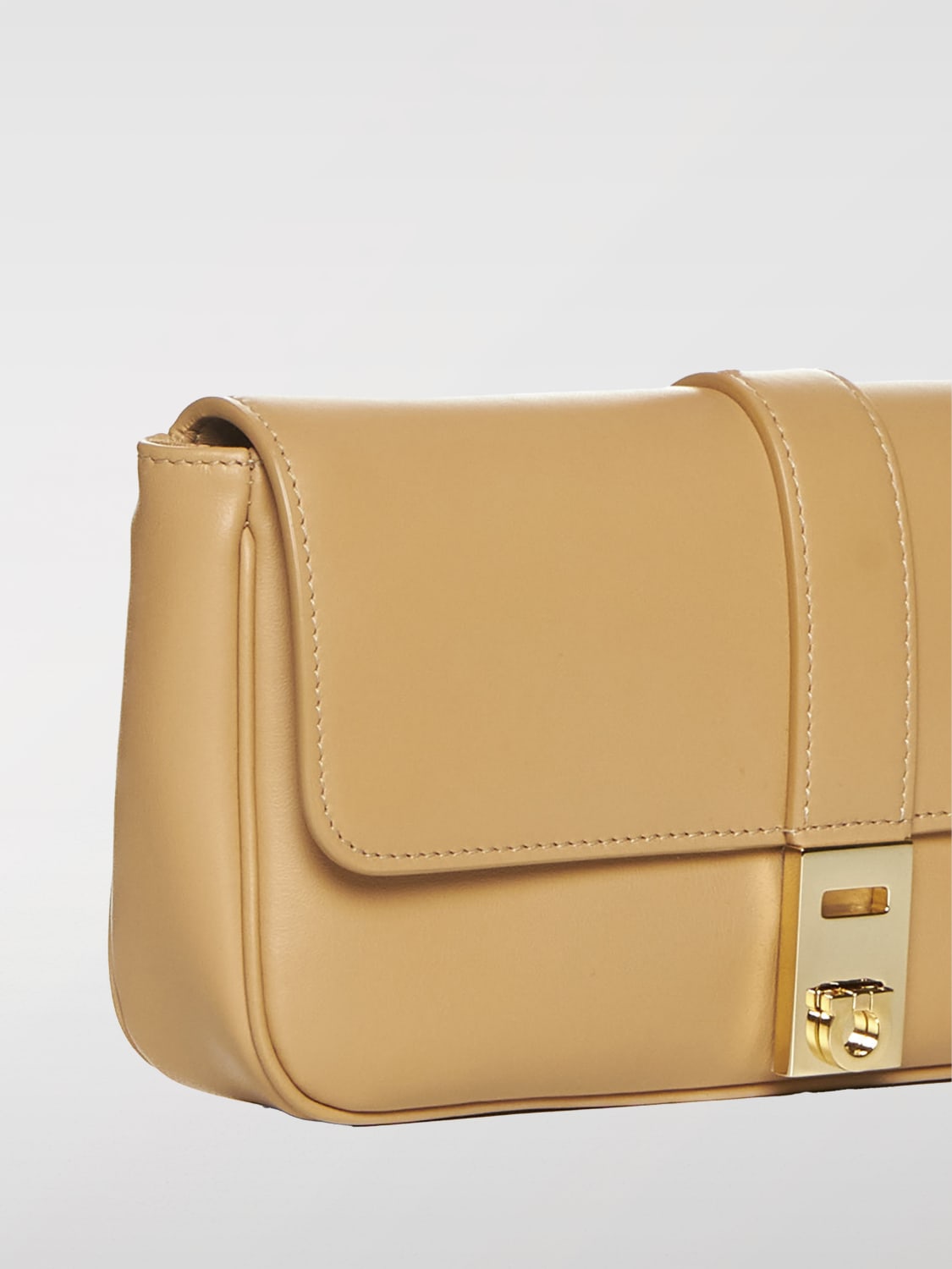Giglio Borsa Ferragamo In Pelle