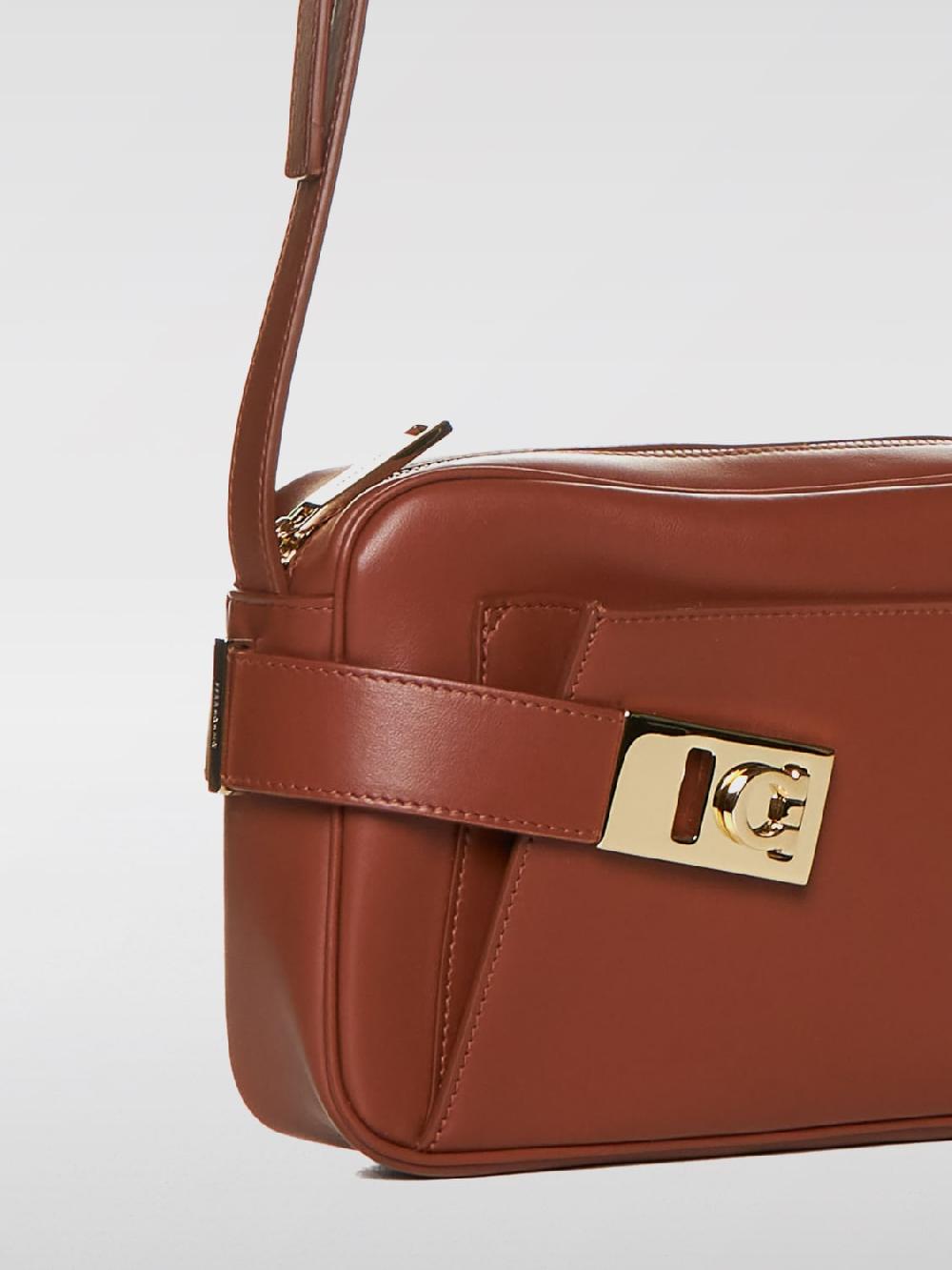 Giglio Borsa Ferragamo In Pelle