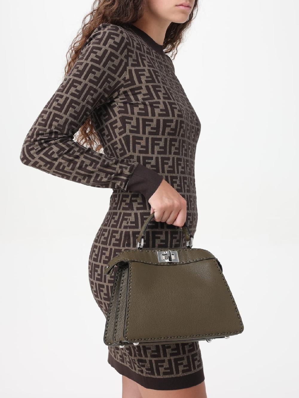 Giglio Borsa Peekaboo ISeeU Fendi In Pelle A Grana