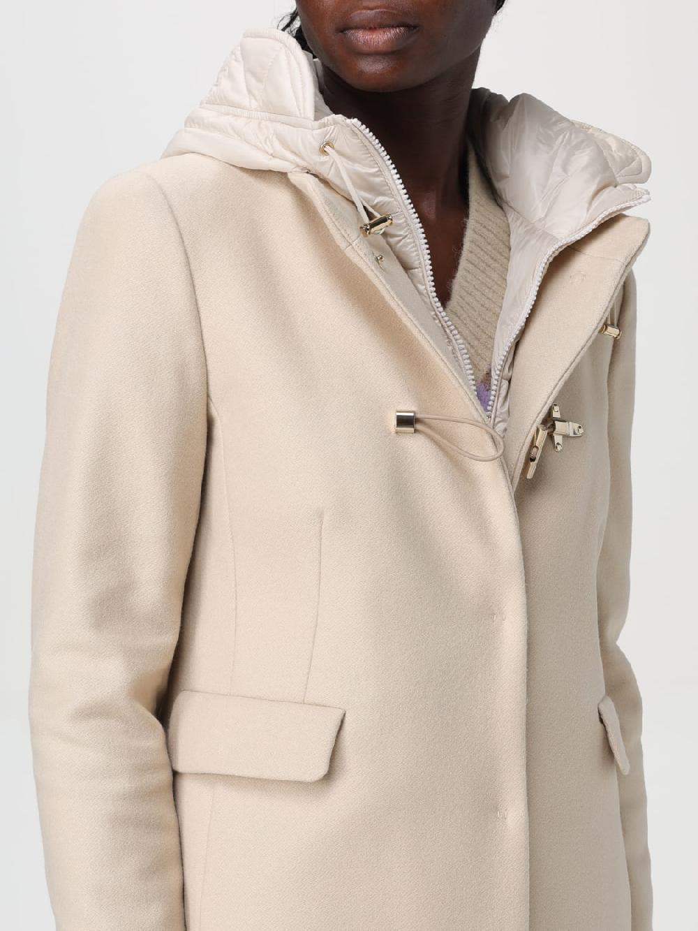 Giglio Cappotto Con Alamari Fay