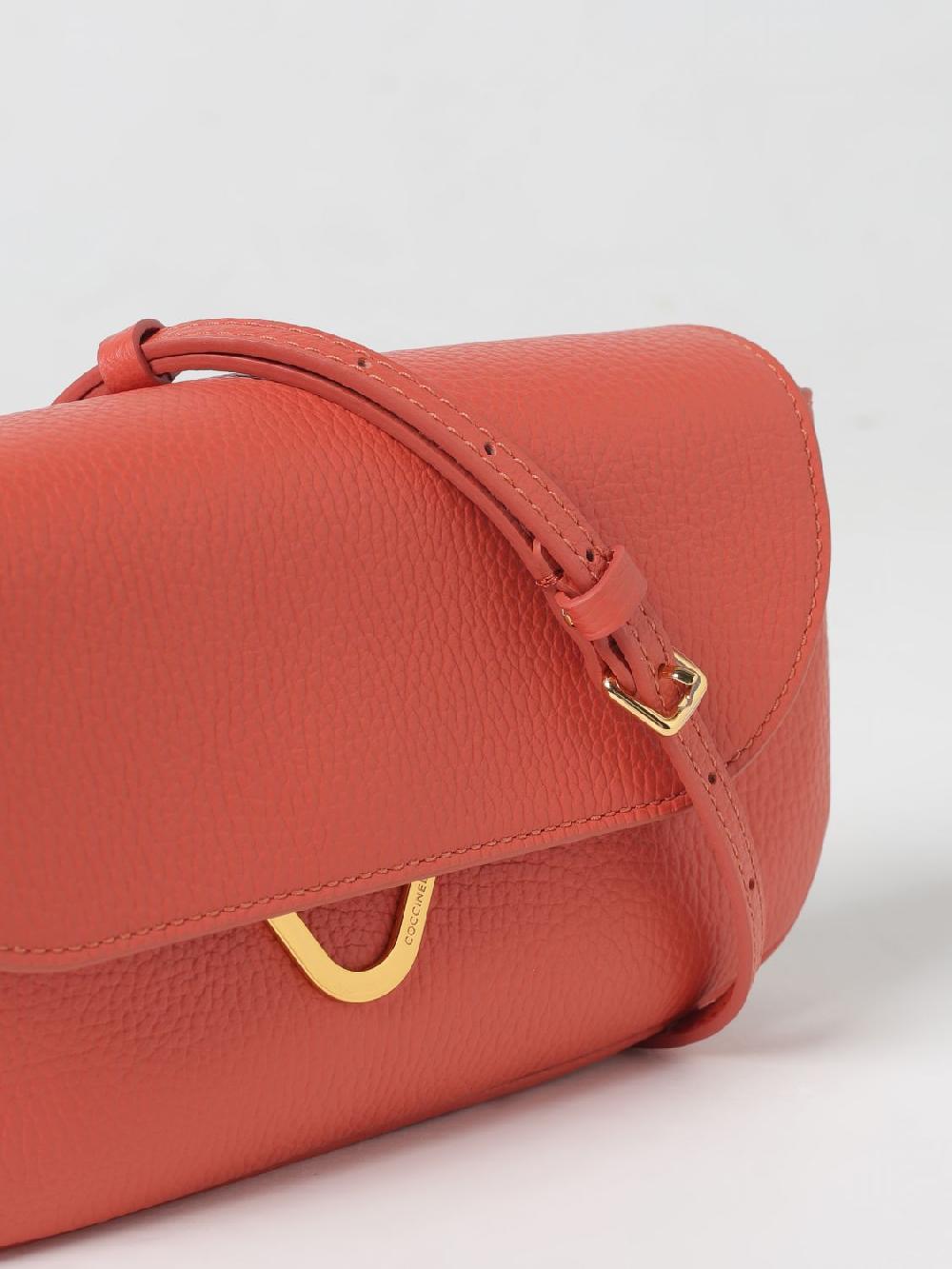 Giglio Clutch Dew Coccinelle In Pelle A Grana