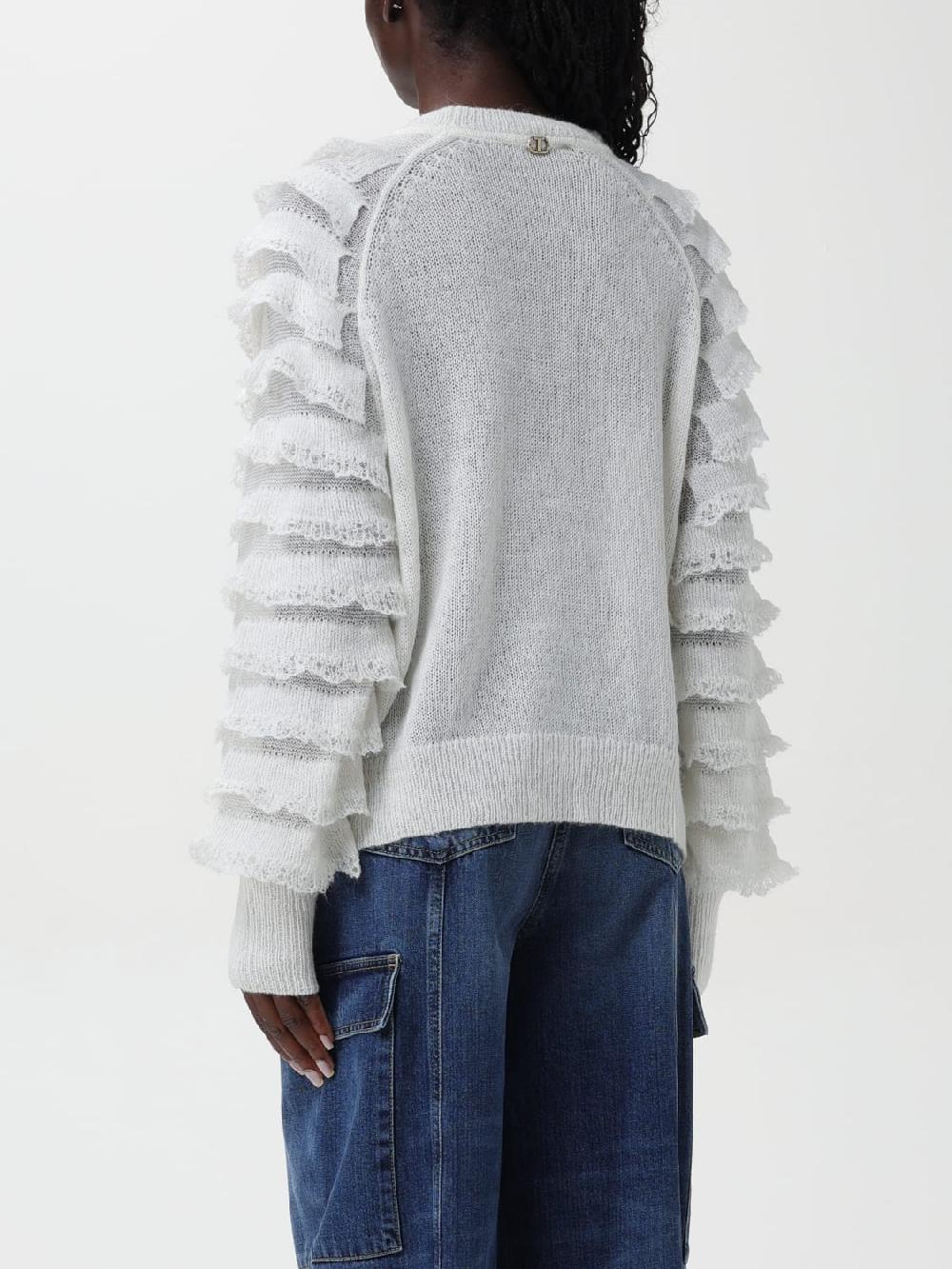 Giglio Maglia In Misto Lana Con Balze Twinset