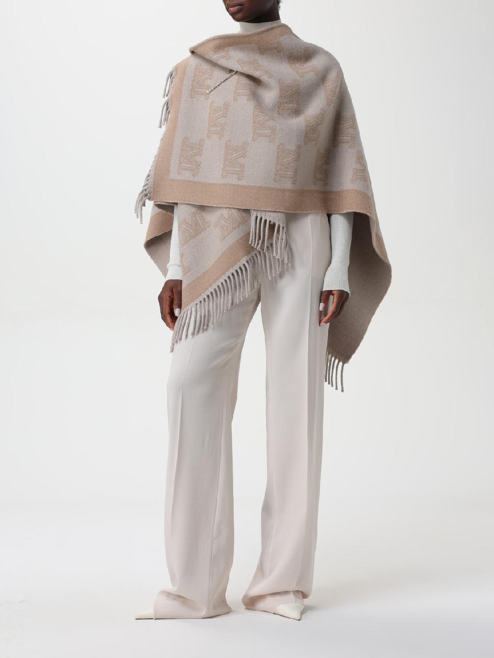 Giglio Mantella Di Lana Con Monogram Max Mara