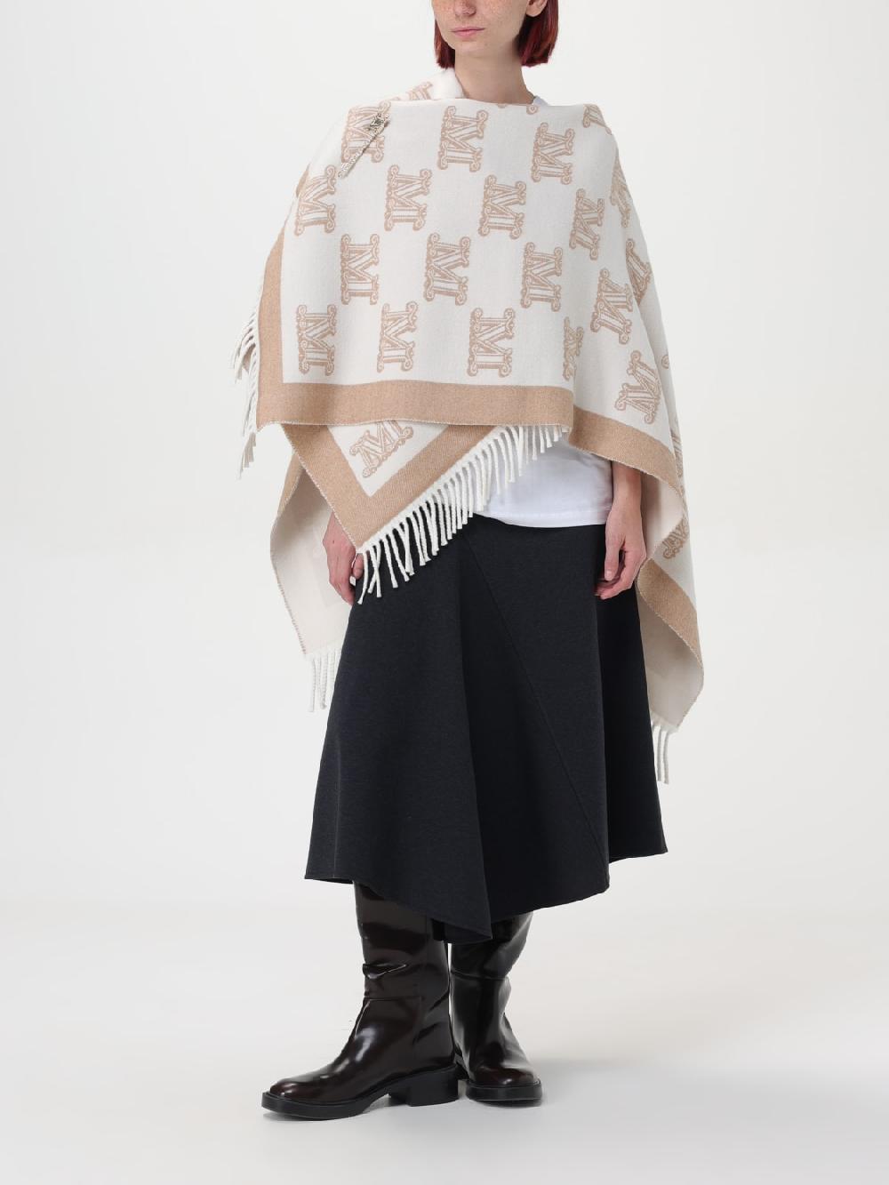 Giglio Mantella Di Lana Con Monogram Max Mara
