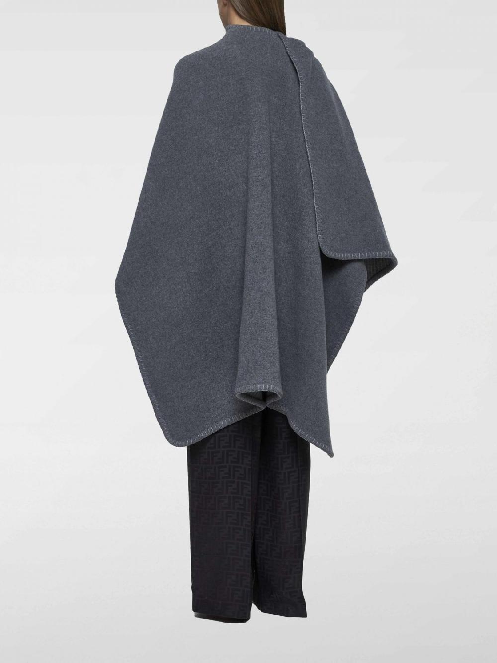 Giglio Mantella Donna Fendi