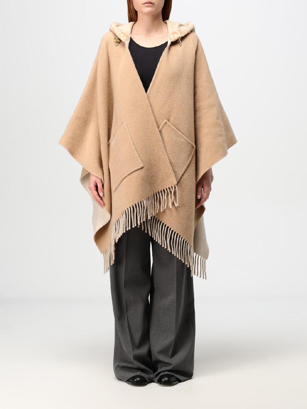 Giglio Mantella donna Fendi