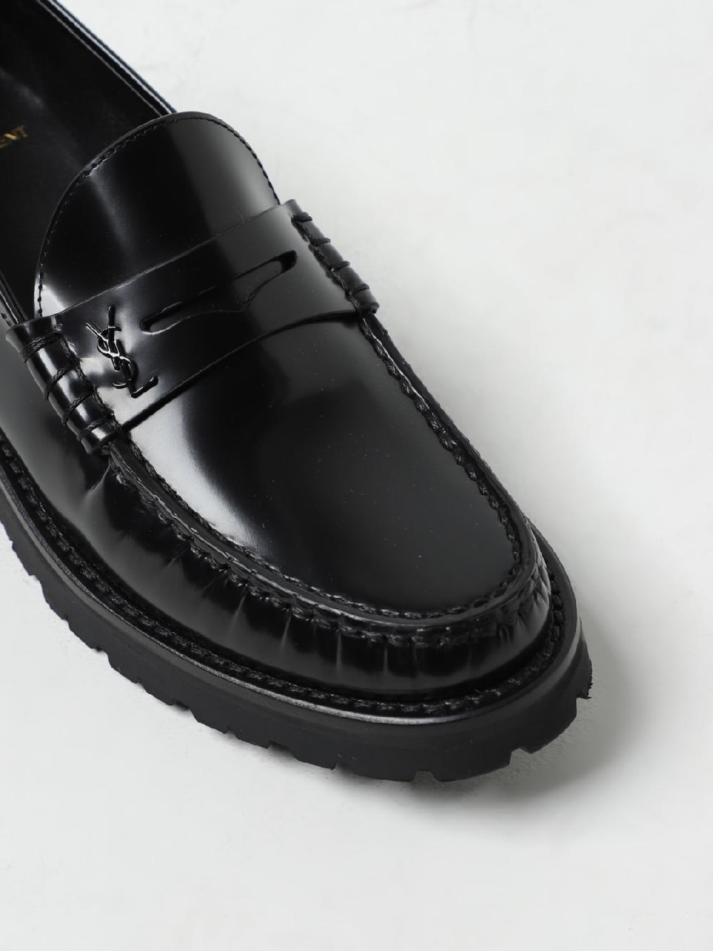 Giglio Mocassino Saint Laurent In Pelle Spazzolata