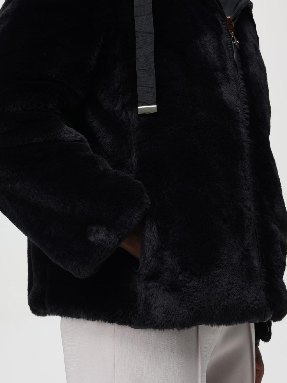 Giglio Piumino Con Cappuccio Max Mara