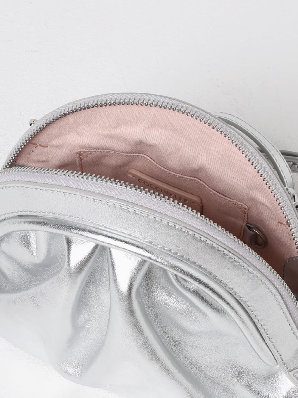 Giglio Pouch Cheek Coccinelle In Pelle