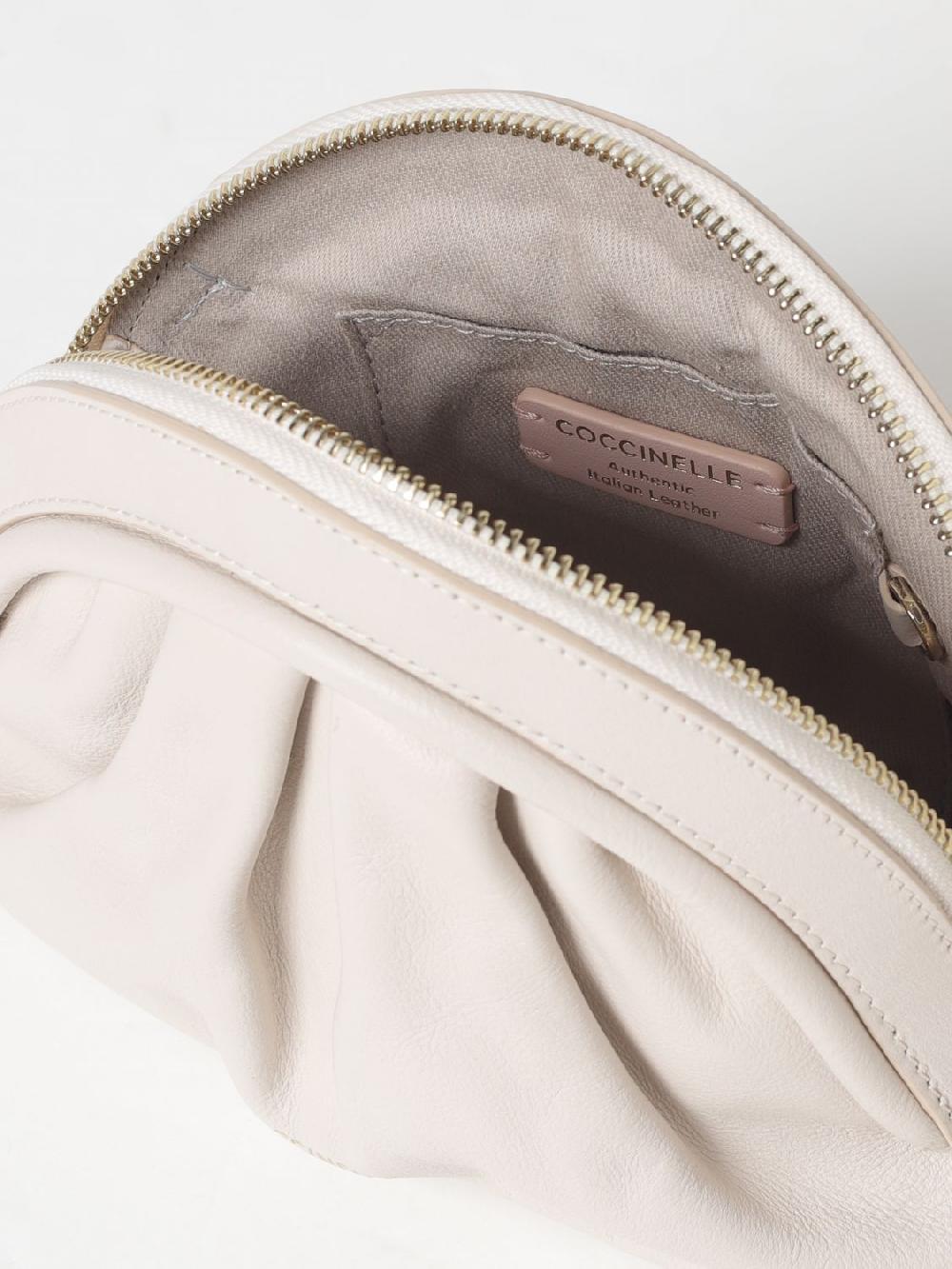 Giglio Pouch Cheek Coccinelle In Pelle