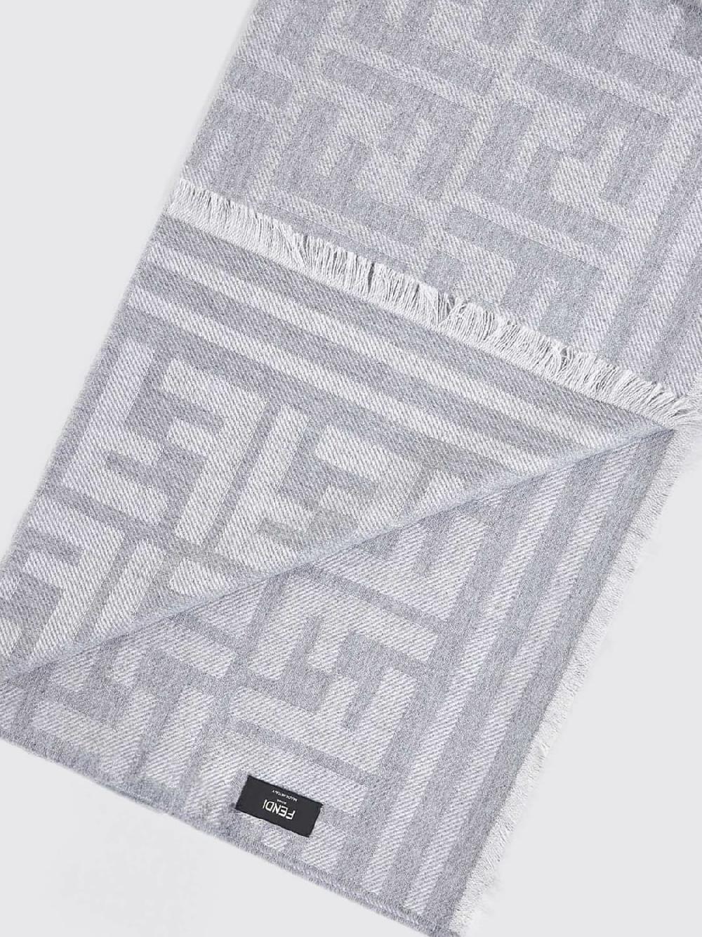 Giglio Sciarpa FF Fendi In Lana Vergine