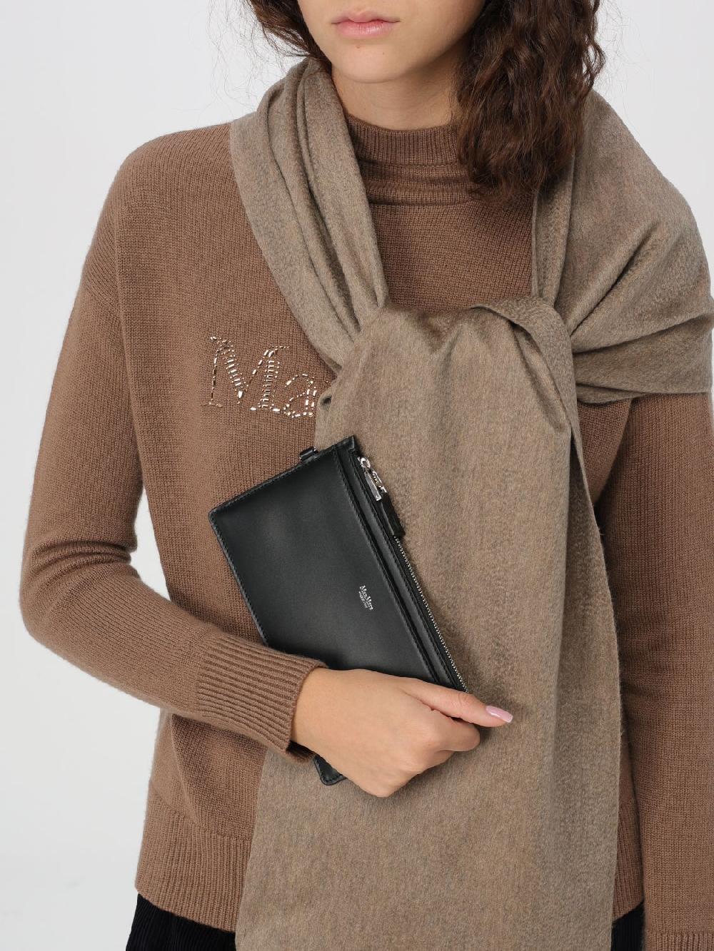 Giglio Sciarpa Max Mara In Cashmere Con Logo Ricamato
