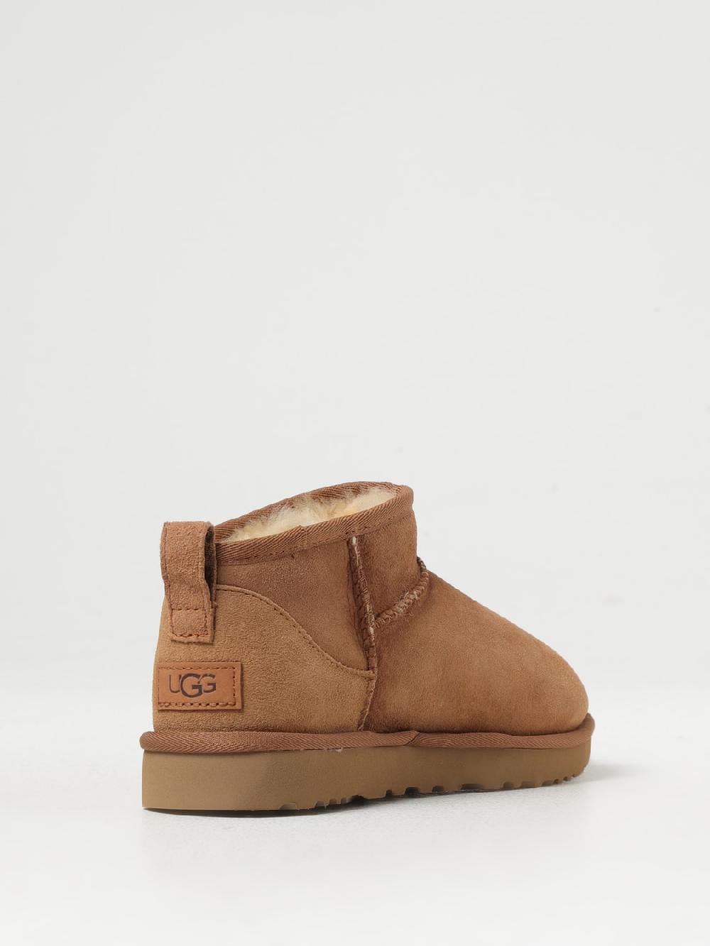 Giglio Stivaletto Classic Ultra Mini UGG In Camoscio