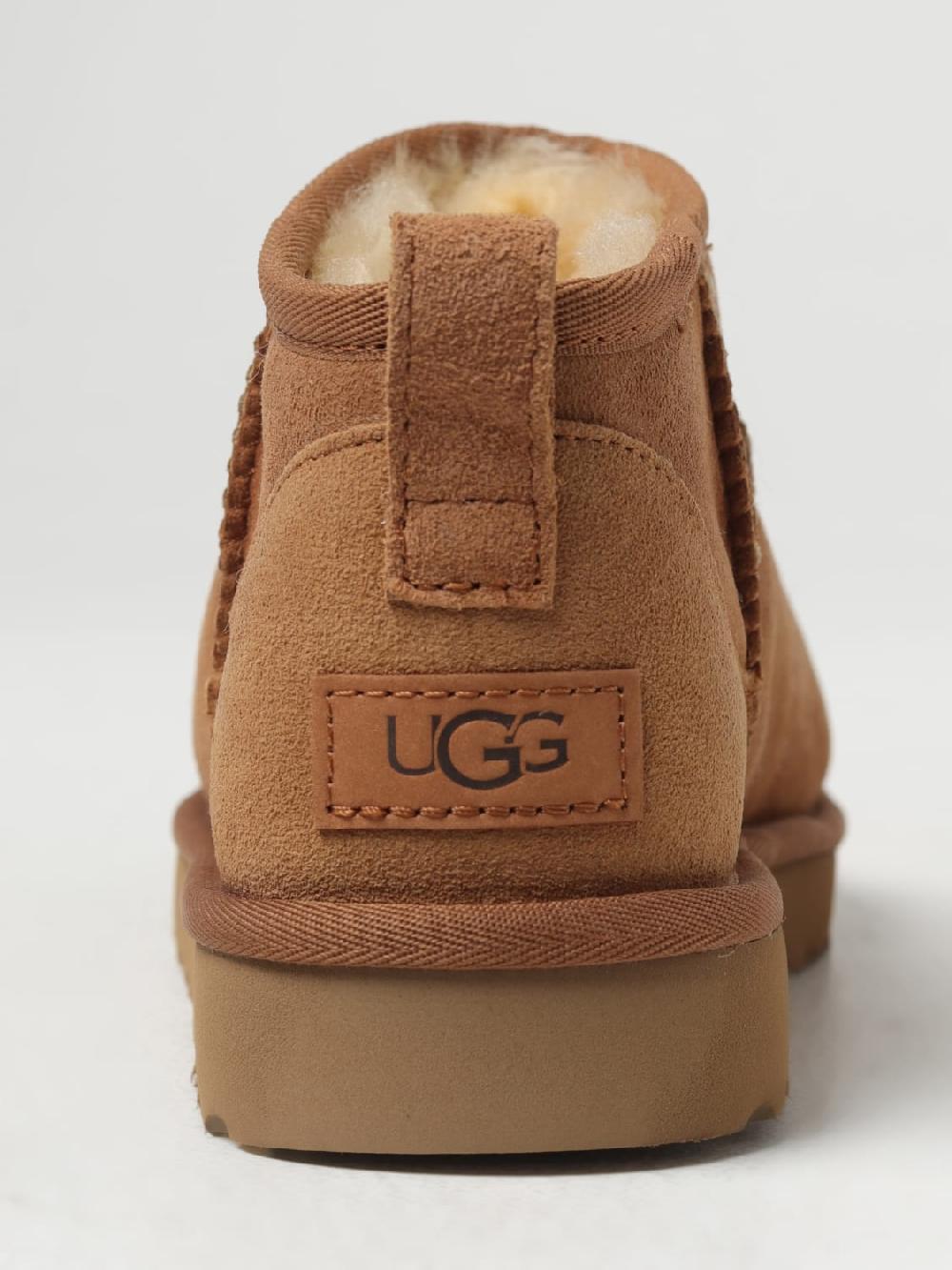 Giglio Stivaletto Classic Ultra Mini UGG In Camoscio