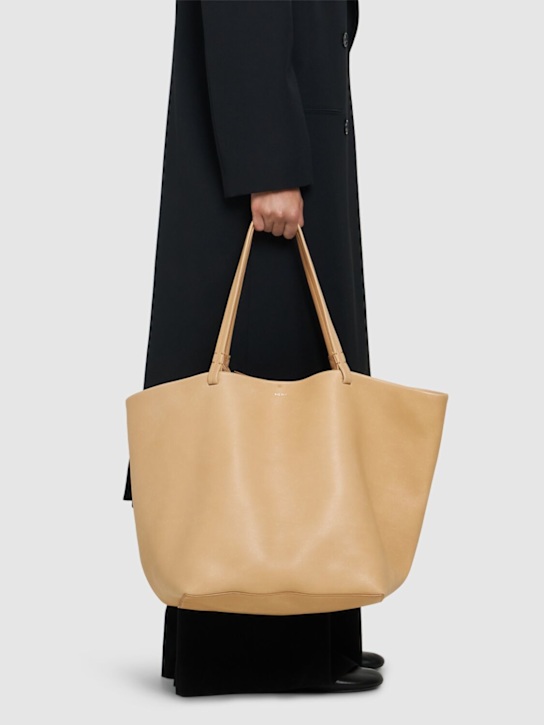 Luisaviaroma Borsa Shopping XL Park In Pelle Martellata
