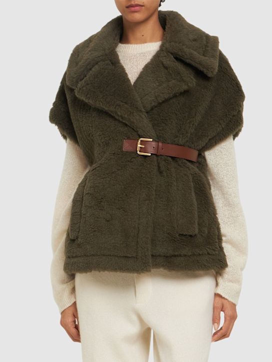 Luisaviaroma Cappa Abavo In Shearling Di Cammello E Seta