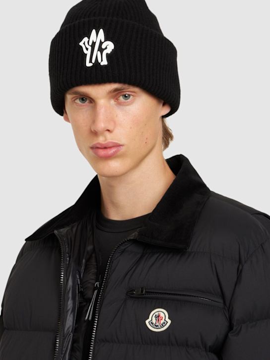 Luisaviaroma Cappello Beanie In Lana Vergine Monogram