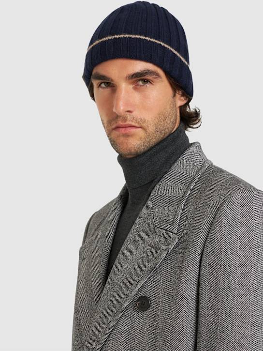Luisaviaroma Cappello Beanie In Maglia Di Cashmere A Costine
