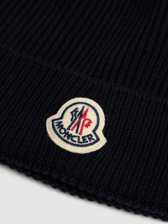 Luisaviaroma Cappello Beanie In Maglia Di Lana A Costine