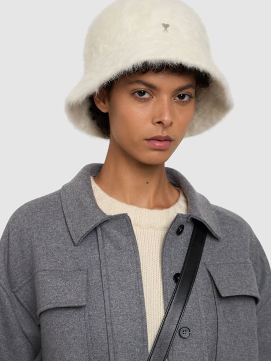 Luisaviaroma Cappello Bucket Fluffy In Lana E Acrilico
