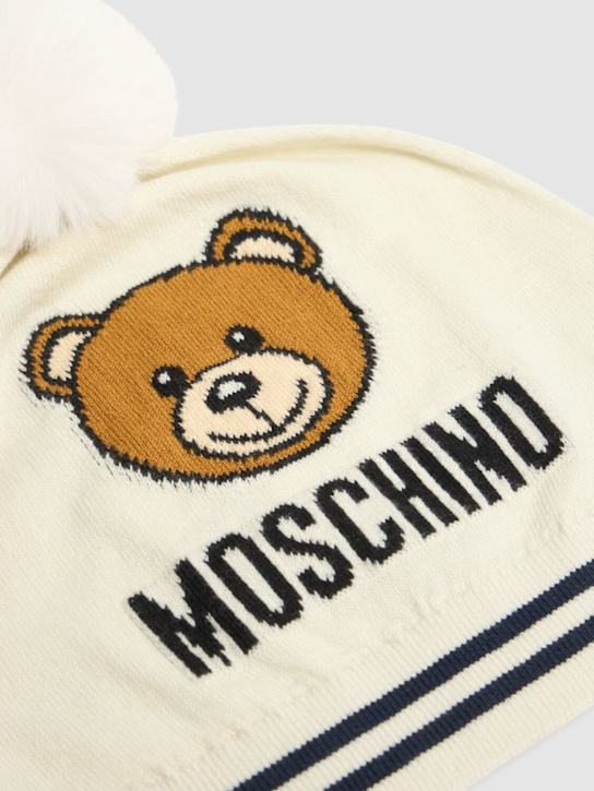 Luisaviaroma Cappello In Maglia Di Misto Lana Con Pompom
