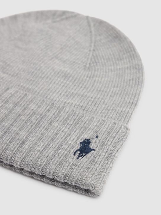 Luisaviaroma Cappello In Maglia Misto Lana Con Logo