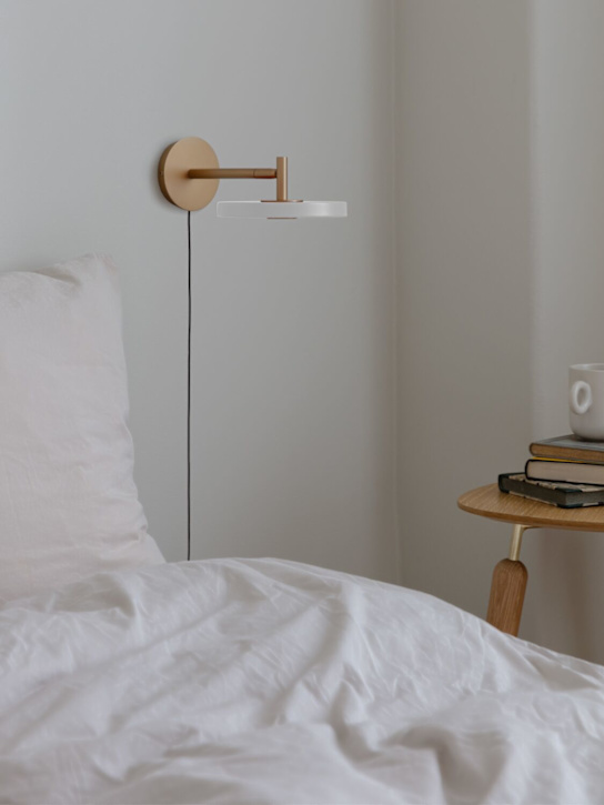 Luisaviaroma Asteria Pearl White Shirt Wall Lamp