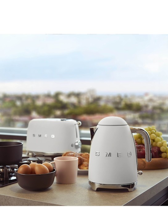 Luisaviaroma Bollitore Elettrico SMEG Bianco