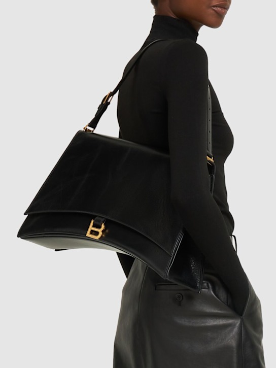 Luisaviaroma Borsa Grande Crush Sling In Pelle