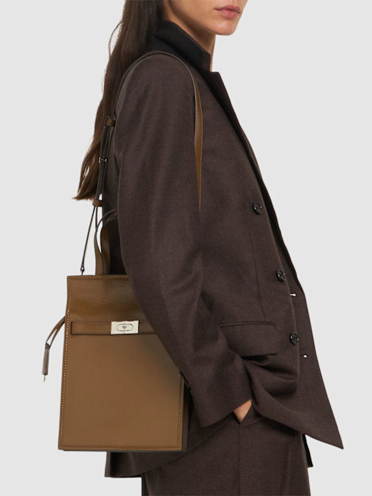 Luisaviaroma Borsa Piccola Flat Lee Radizwill